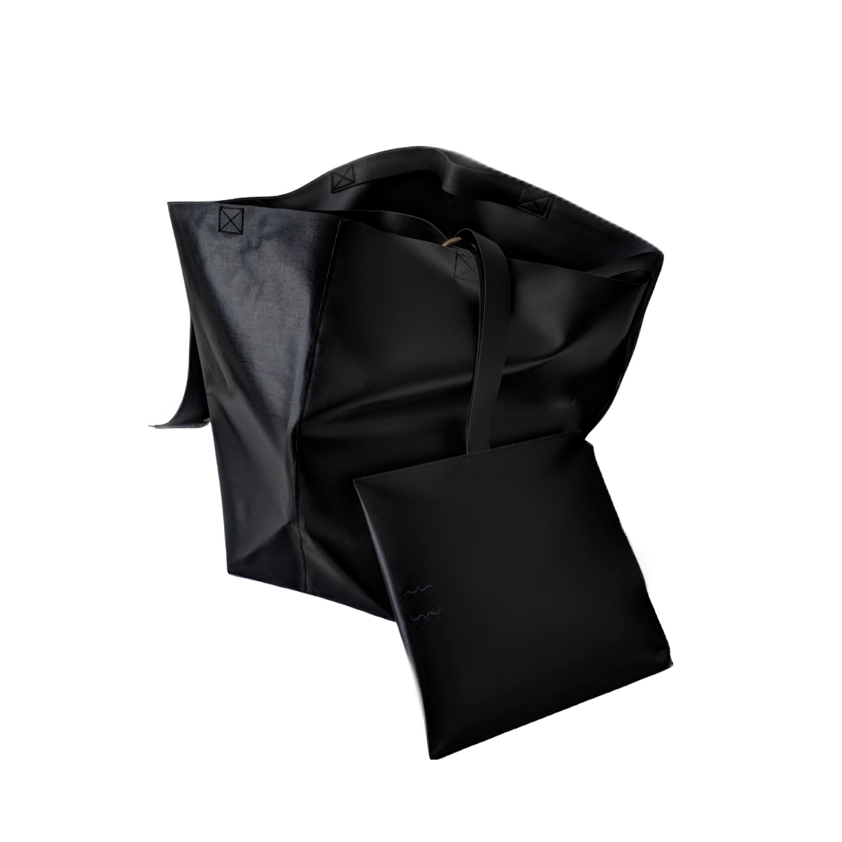 最終値下げ　IN THE CASE TARPAULIN BAG ブラック IN THE CASE { } TARPAULIN BAG | IN THE CASE