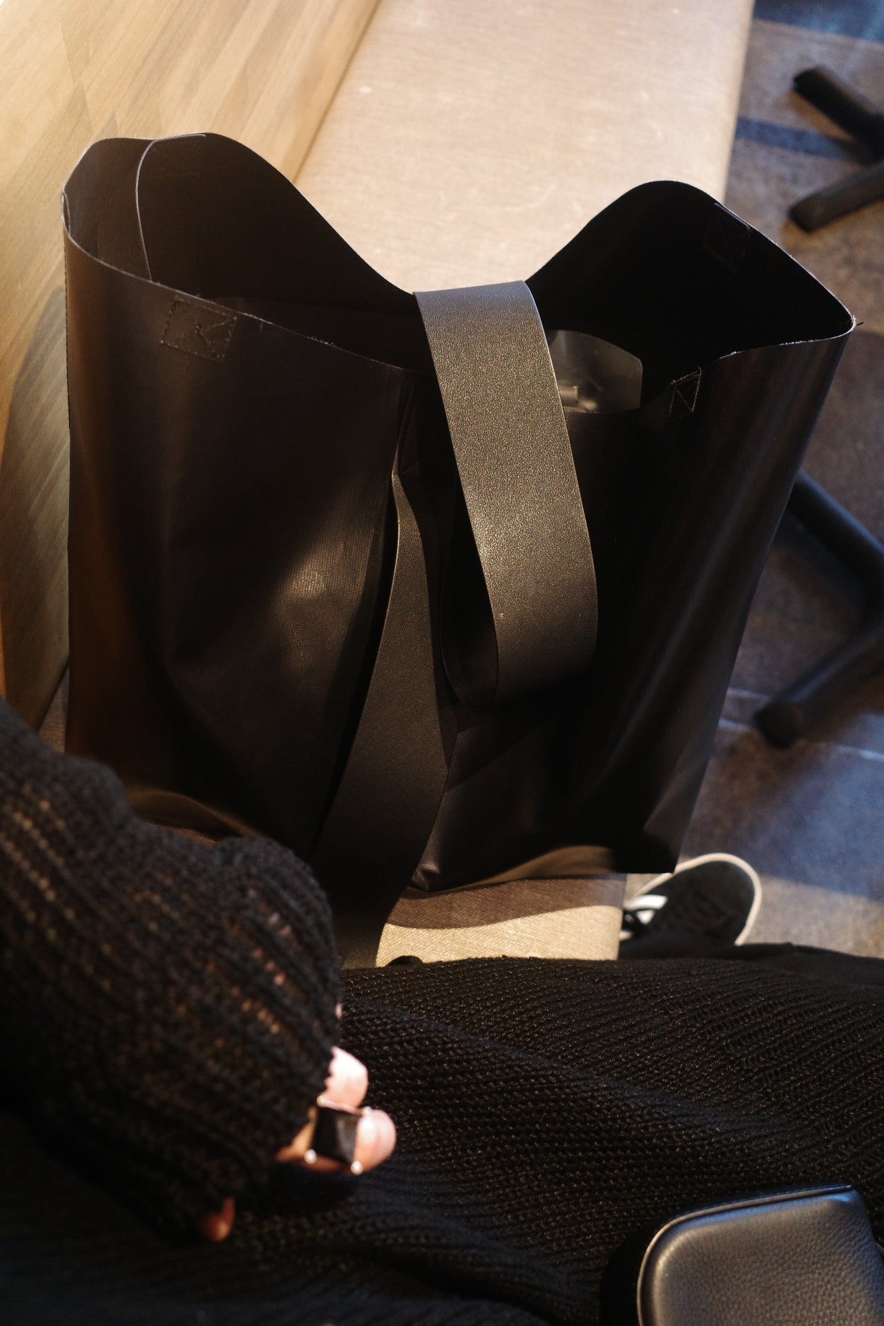 バッグ IN THE CASE TARPAULIN BAG IN THE CASE { } TARPAULIN BAG | IN THE CASE